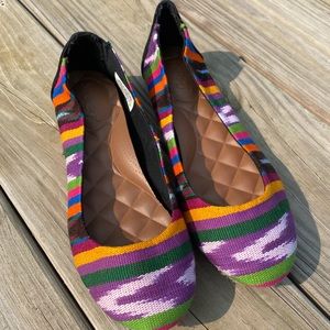 NWOT Reef Multicolored Flats-size 8